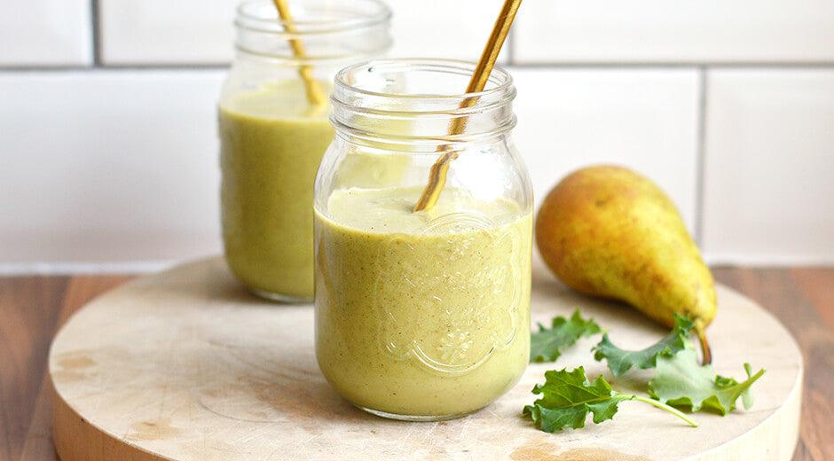 thoughts-blog-Laura-Wilson-Vegan-Pear-Almond-Kale-Smoothie-BANNER