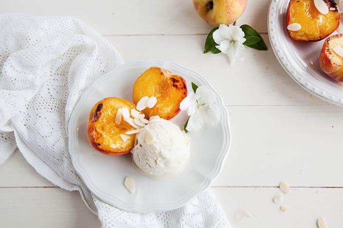 grilled-almond-peaches-cream-1-1