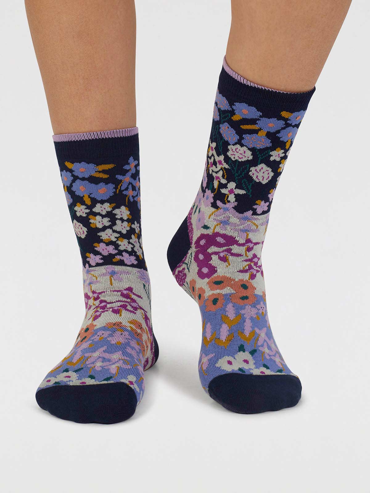 Marguerite Floral Organic Cotton Socks - Navy