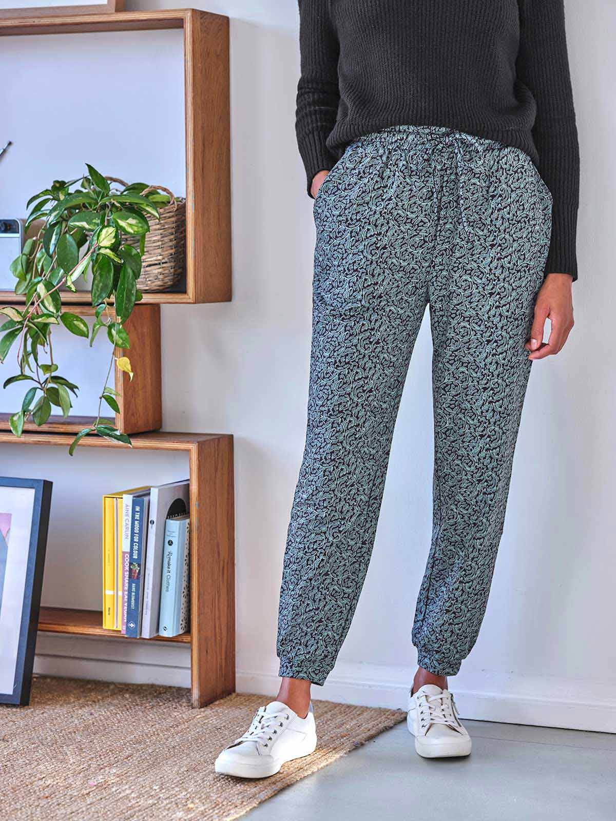 Organic joggers shop