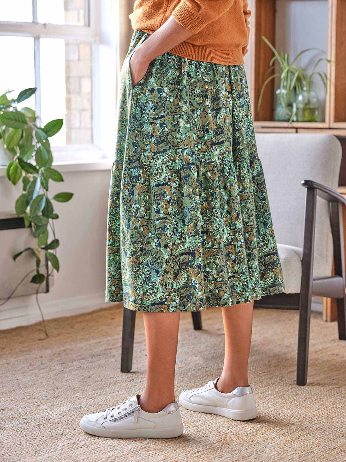 Green tiered deals midi skirt