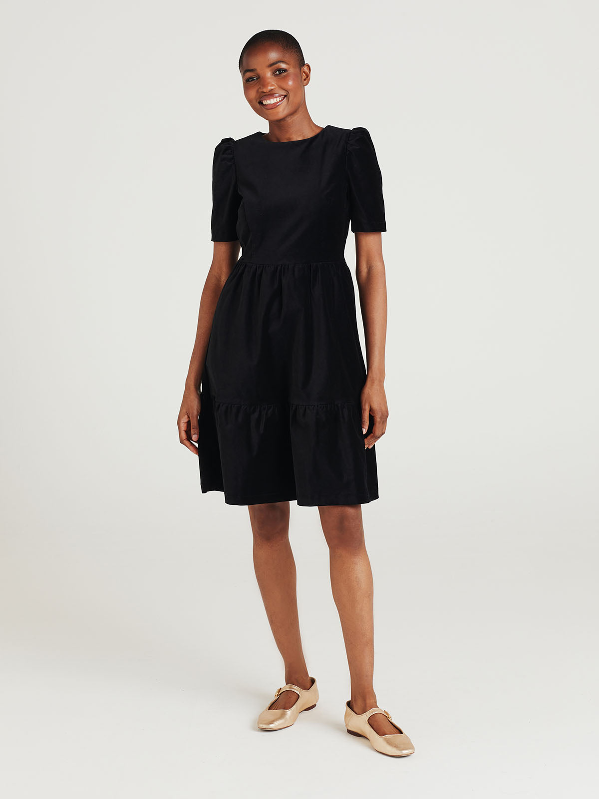 Short black deals cotton dress
