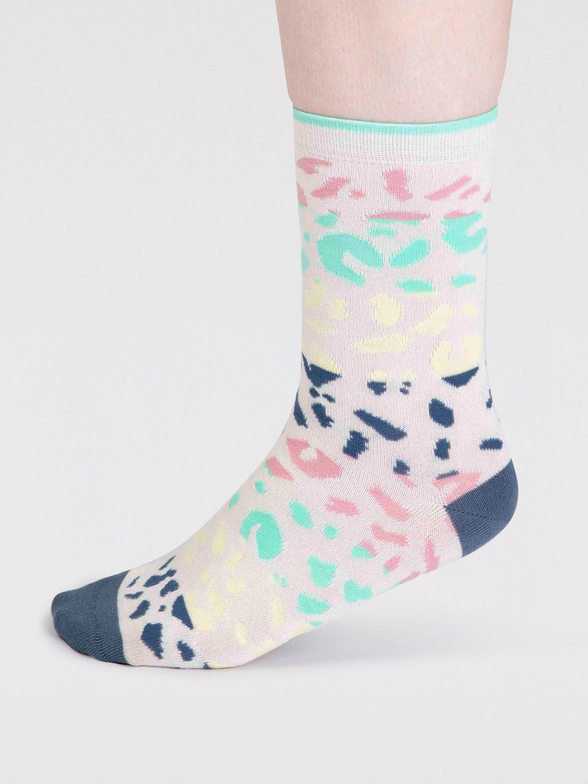 Alba Bamboo Abstract Pack Of Socks - Multi