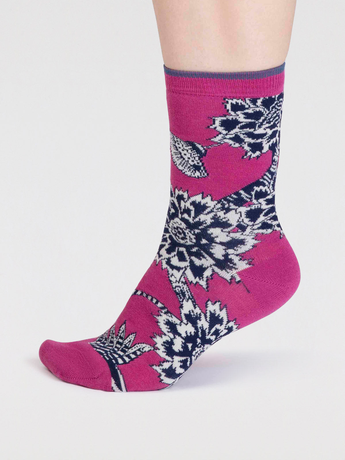 Freja Organic Cotton Abstract Flower Socks - Raspberry Pink