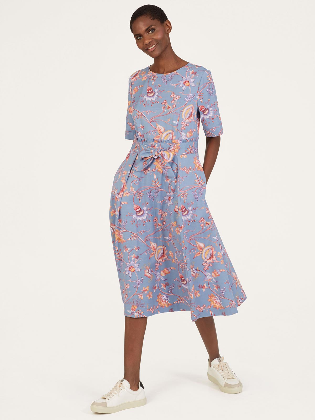 Floral tie waist dress 2025